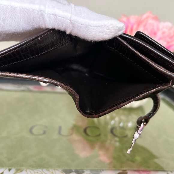 Gucci Beige & Green Wallet – Sleek Compact Bifold, No Sticky Interior - Picture 7 of 13